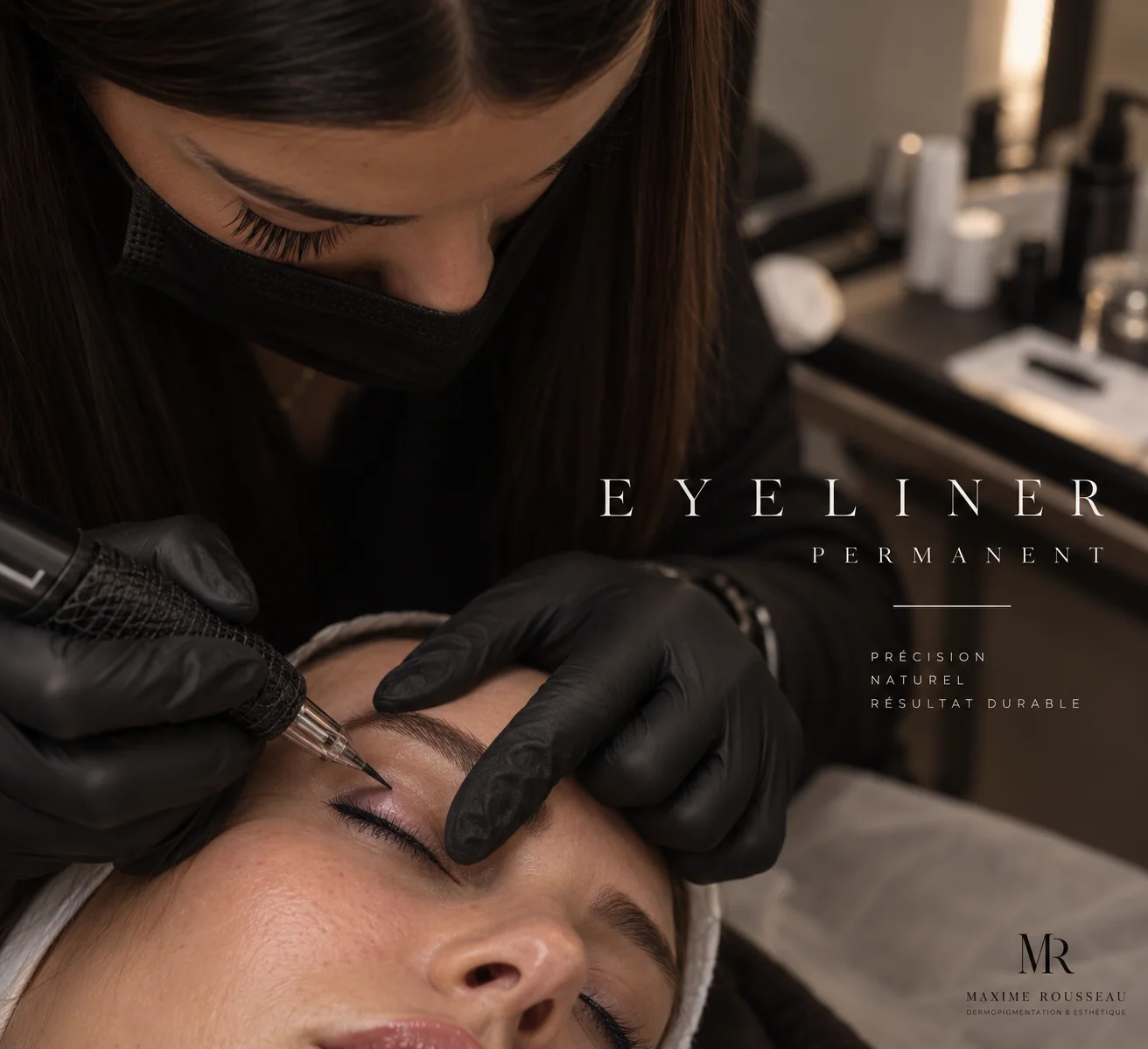 Réalisation d’un eyeliner permanent au studio